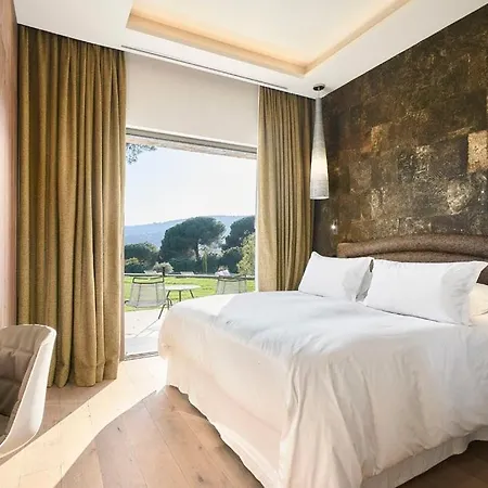 Exceptional In Ramatuelle فيلة